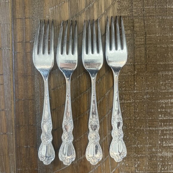1847 Rogers Bros Heritage Dinner Forks Set of 4 Silverplate Flatware IS 1953 - Picture 6 of 10